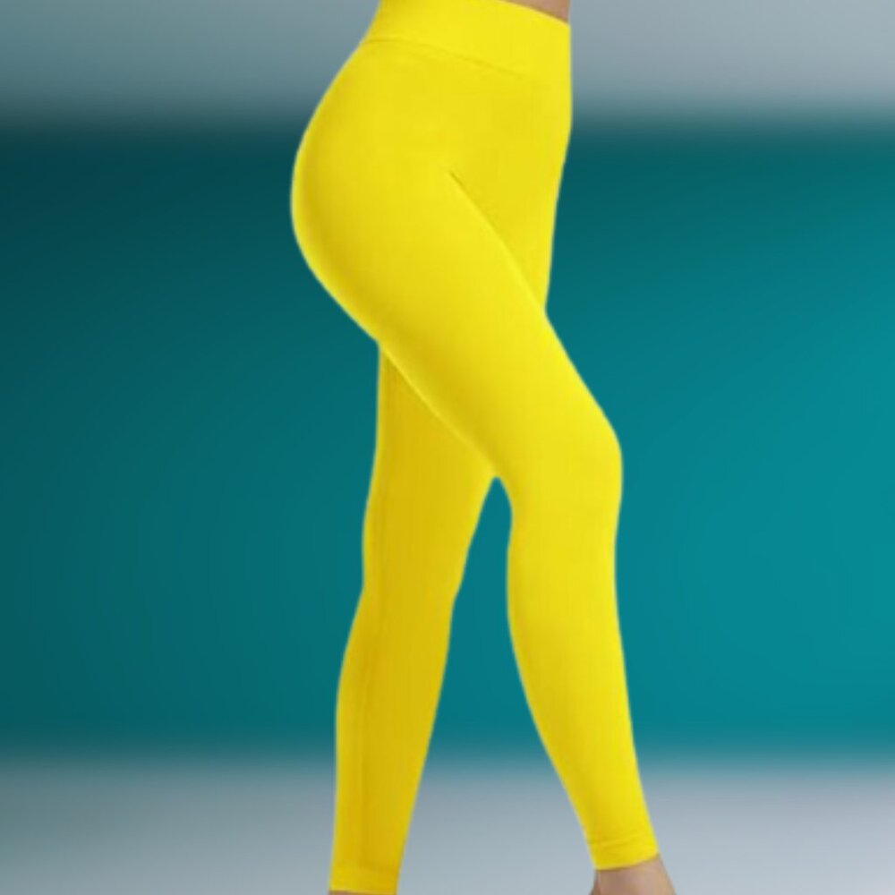 Yellow leggings